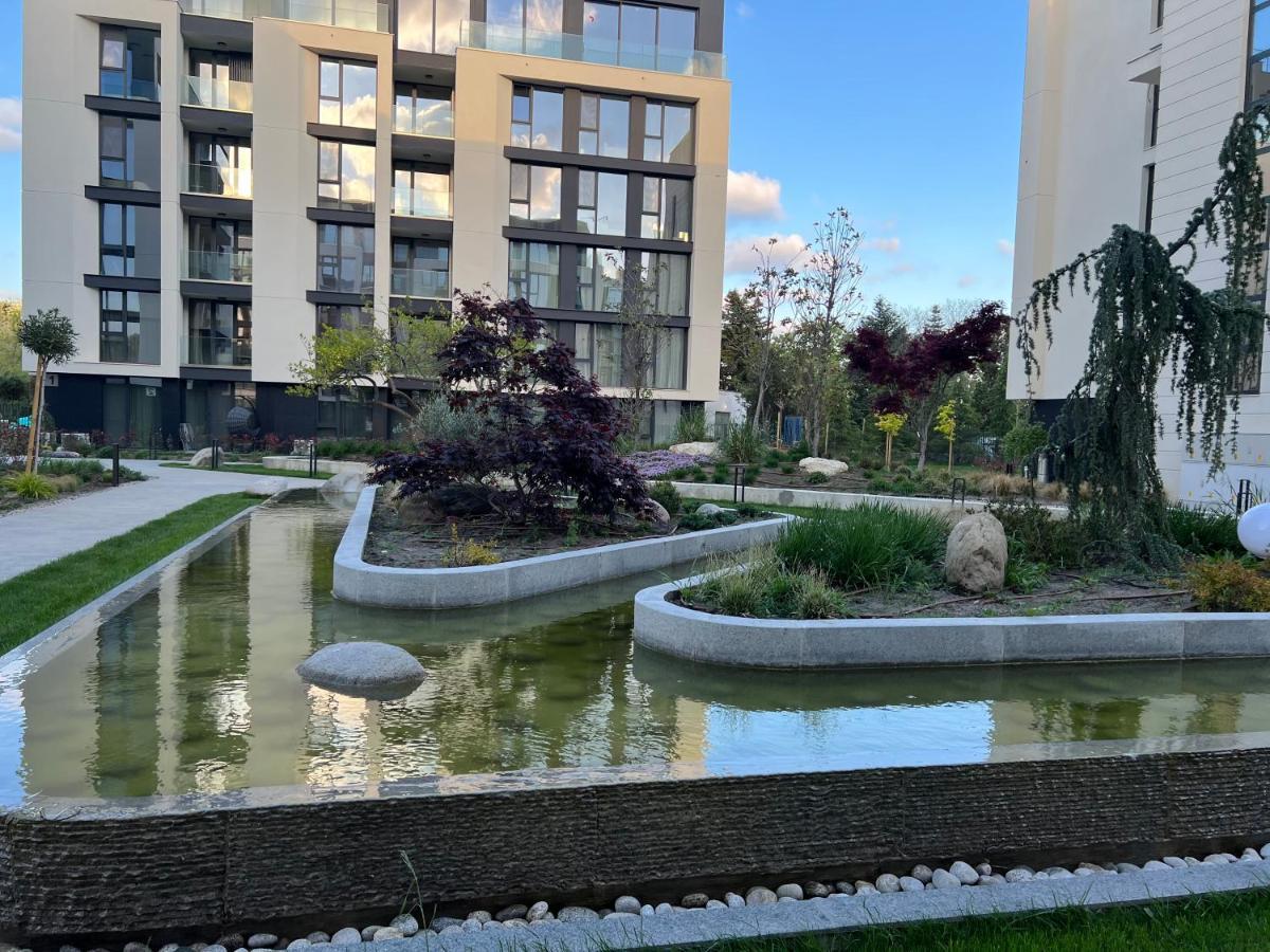 Luxe Sea Apartment Saints Constantine and Helena Exterior photo
